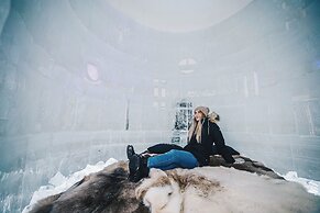 Arctic SnowHotel & Glass Igloos