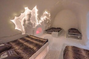 Arctic SnowHotel & Glass Igloos