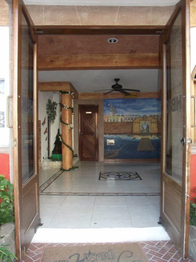 Hotel Bambu