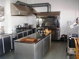 Apartment Hotel Irida