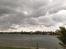 Supunvilla