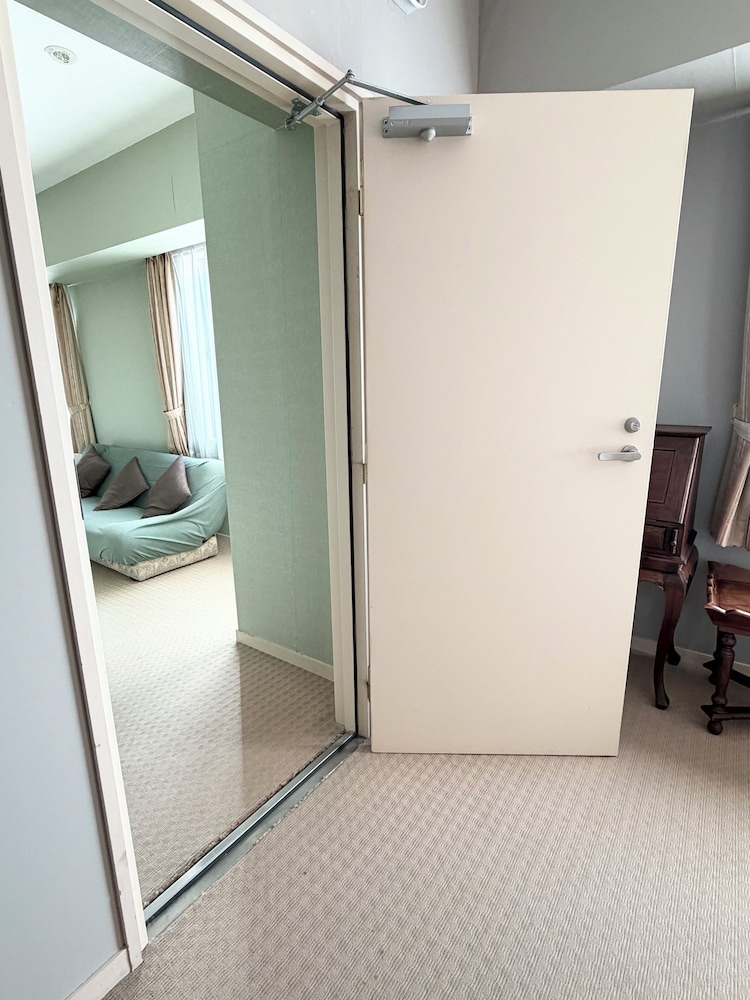 Shonan Kamakura Crystal Hotel
