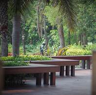 The Log Home Experience Khao Yai