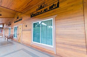 The Log Home Experience Khao Yai