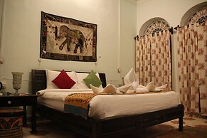Malji ka Kamra