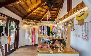 Cauayan Boutique Private Island