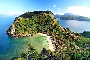Cauayan Boutique Private Island