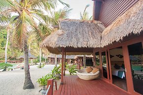 Cauayan Boutique Private Island