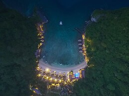 Cauayan Boutique Private Island