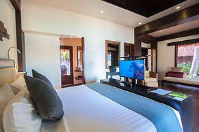 Cauayan Boutique Private Island