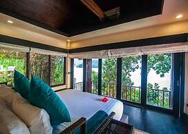 Cauayan Boutique Private Island