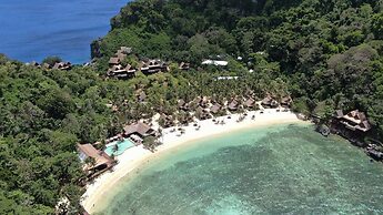 Cauayan Boutique Private Island