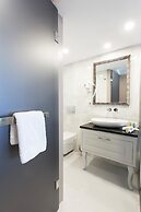 Perla Galata Hotel