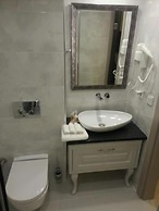 Perla Galata Hotel