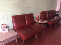 Suksawad Hotel