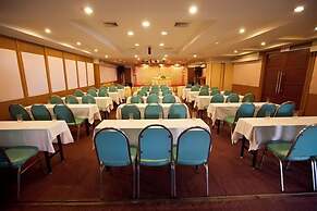 Sing Golden Place Hotel