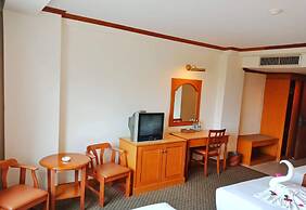 Sing Golden Place Hotel