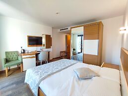 Shah Inn Hotel