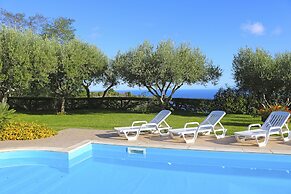 Villa Garden