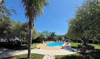 Villa Garden