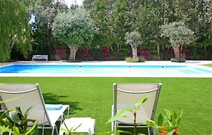 Corina Suites and Apartments