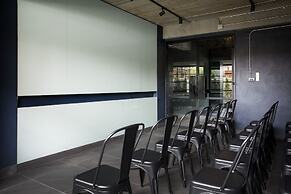Theorie Hotel Sukhumvit 107 by SLH