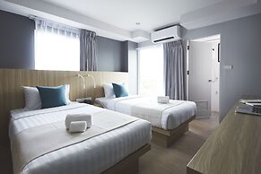 Theorie Hotel Sukhumvit 107 by SLH