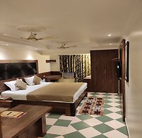 Hotel Pushpak