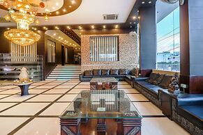 Hotel Grand Shiva