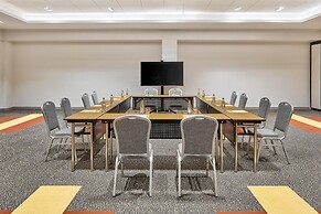 Park Inn By Radisson Clark