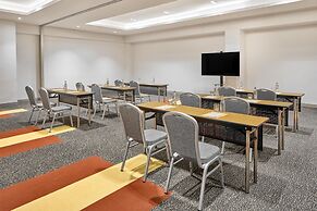 Park Inn By Radisson Clark