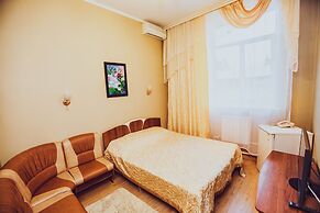 Boyard Hotel