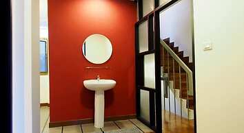 Restdot Hostel