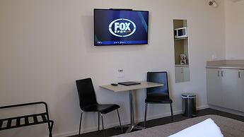 Loddon River Motel