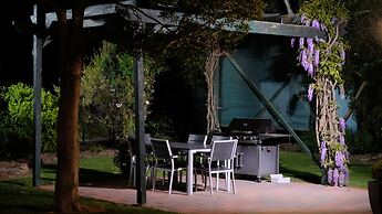 Loddon River Motel