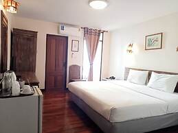 Sri-Pat Guesthouse