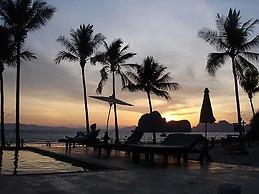 Koh Ngai Thanya Beach Resort