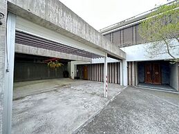 H Villa