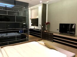 H Villa