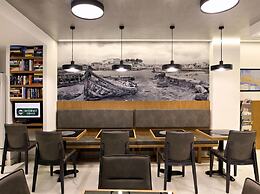 Ideon Hotel