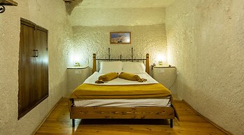 Sarıhan Cave Hotel