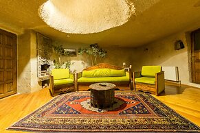 Sarıhan Cave Hotel