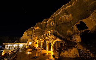 Sarıhan Cave Hotel