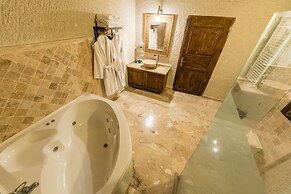 Sarıhan Cave Hotel