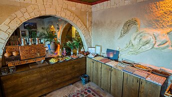 Sarıhan Cave Hotel