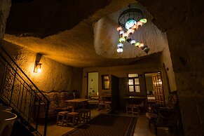 Sarıhan Cave Hotel