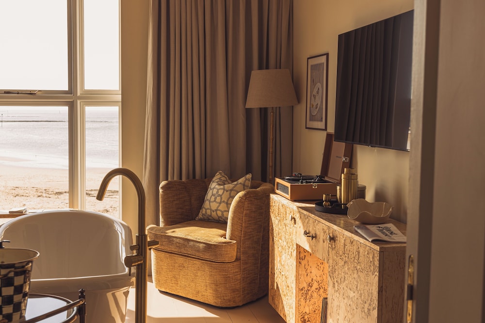 No.42 by GuestHouse Margate
