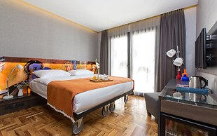 Lampa Design Hotel - Special Class