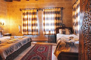 Goreme Valley Cave House