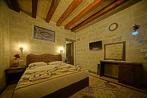 Goreme Valley Cave House